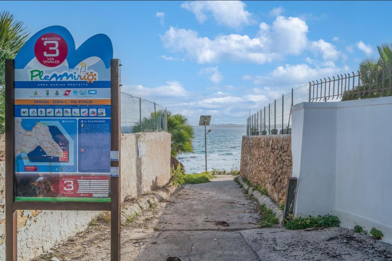 Villa Fratelli Arenella  Luaran gambar