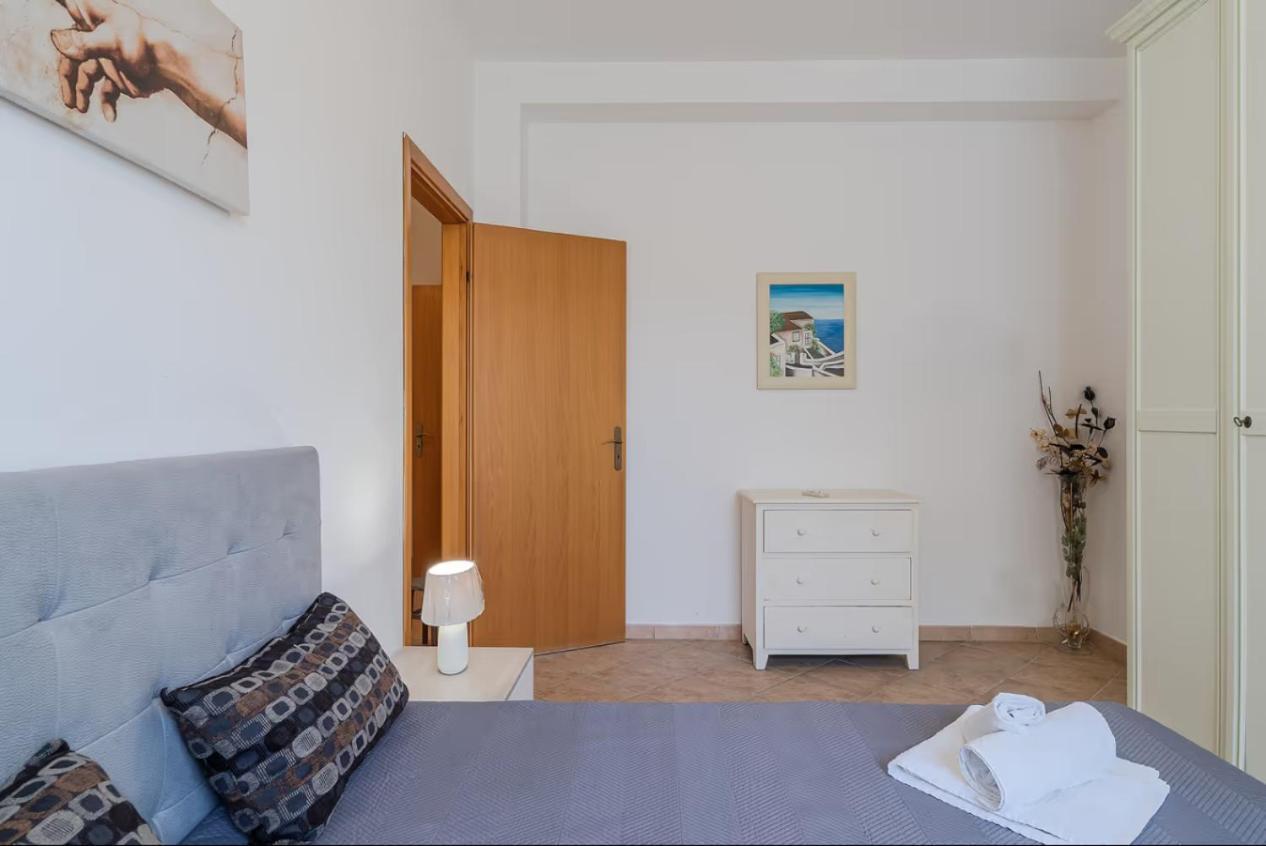 Villa Fratelli Arenella  Luaran gambar