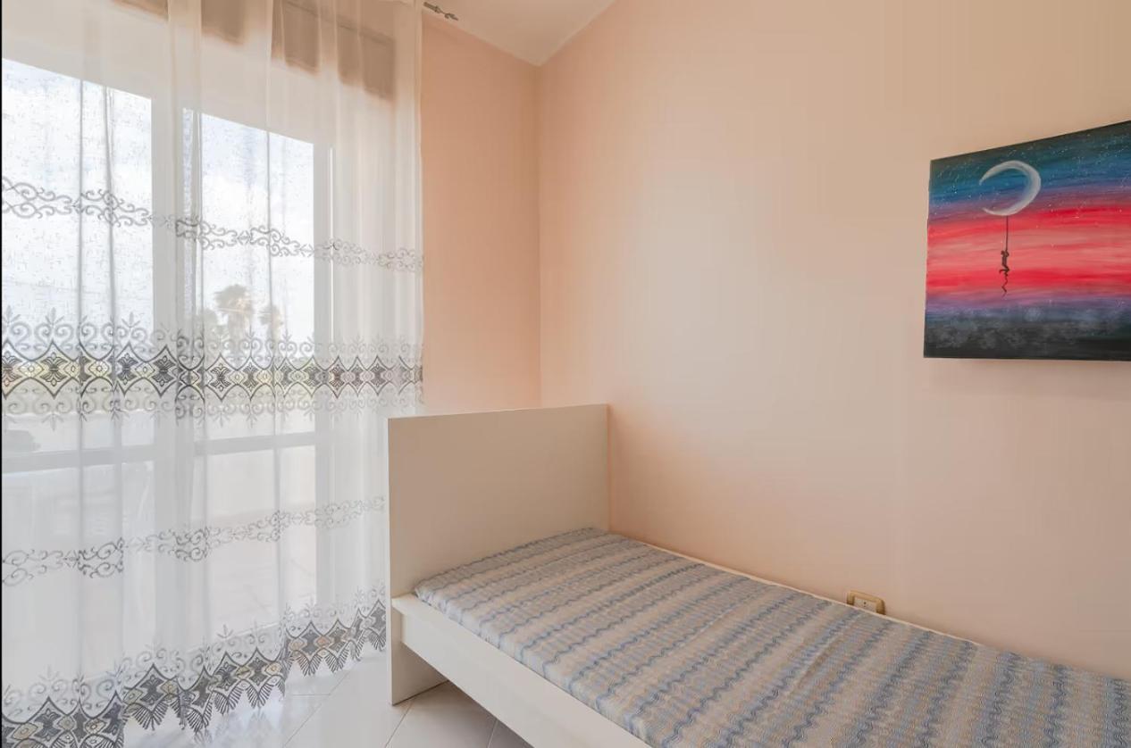 Villa Fratelli Arenella  Luaran gambar