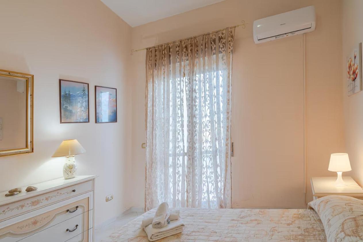 Villa Fratelli Arenella  Luaran gambar
